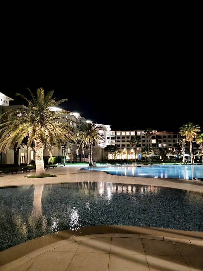 해비치 리조트 야경.