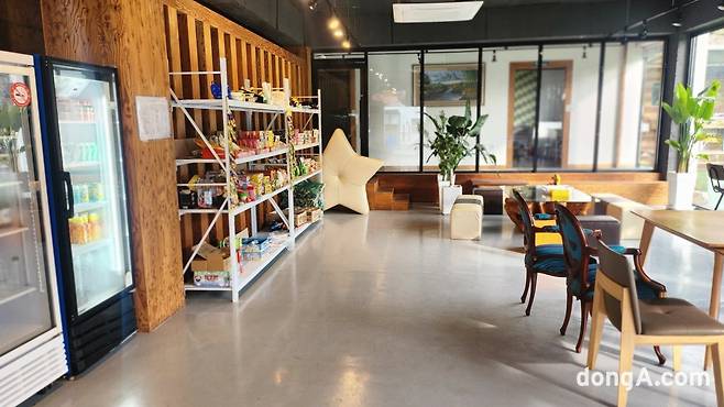 캠핑장 내 매장은 무인으로 운영되고 있다.