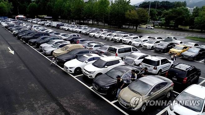 2022년 침수된 차량들 [사진출처=연합뉴스]