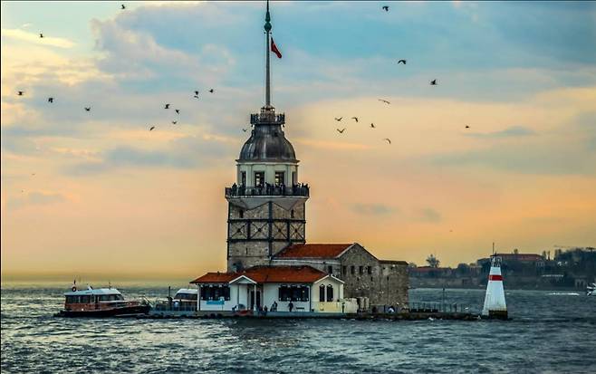 크즈섬과 처녀탑