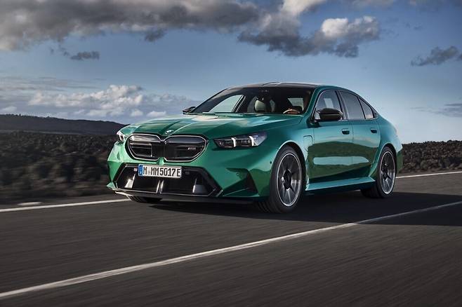 사진 : BMW M5 풀체인지