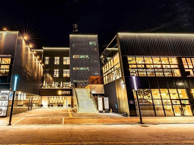 지난해 8월 세종시에 개장한 호텔 라고바움. 야놀자