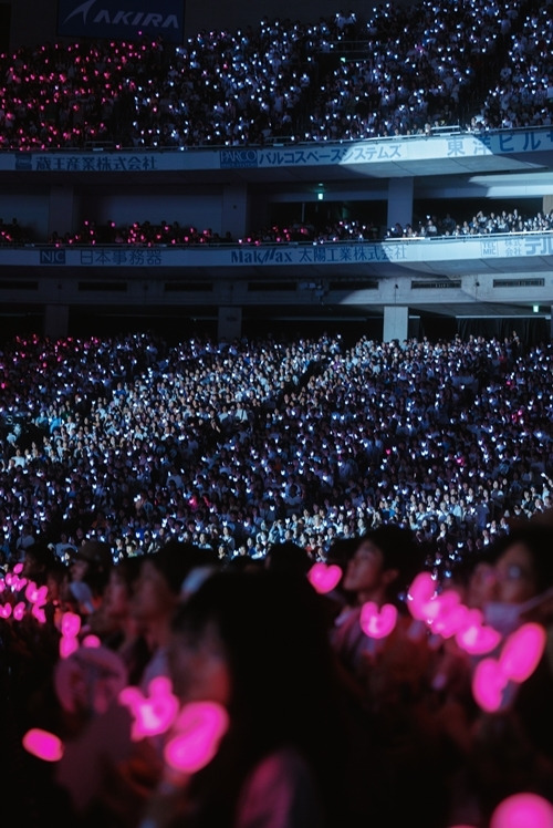 뉴진스(민지, 하니, 다니엘, 해린, 혜인)가 26일과 27일 양일간 도쿄돔에서 ‘Bunnies Camp 2024 Tokyo Dome’을 개최했다. 사진=어도어