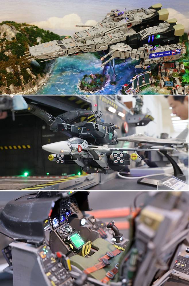 Macross IDF-1, Macross, F-1 콕핏 - 이택남 作