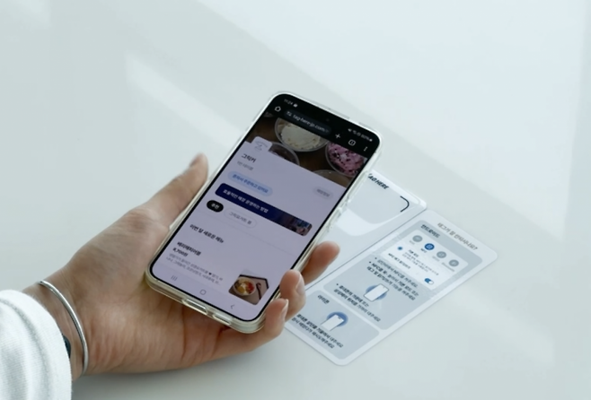 태그히어의 스마트폰 근거리 무선 통신(NPC) 태그를 통한 테이블오더 서비스[사진출처=티엠알파운더스]