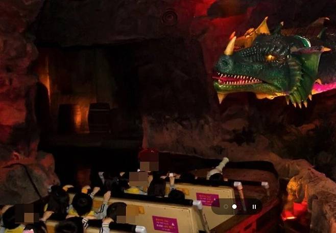 61B5325A-F50C-4F5E-AF62-D8EAA16F755F.webp.ren.jpg 나 이런곳에서 까지 관계 해봤다