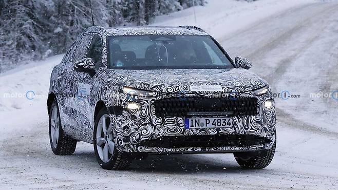 신형 Q3 스파이샷(출처:모터 원)