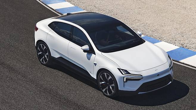 폴스타 프리미엄 쿠페형 전기 SUV '폴스타 4'