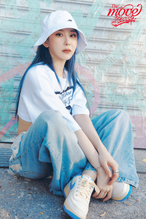 Singer and dancer Lee Chae-yeon [RBW, WM ENTERTAINMENT]