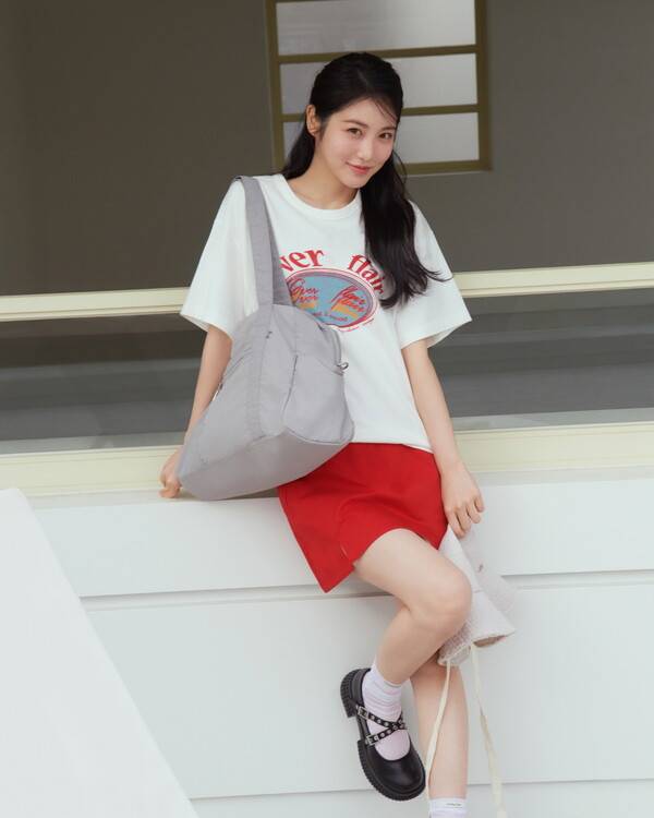 사진제공 : 제이에스티나 핸드백