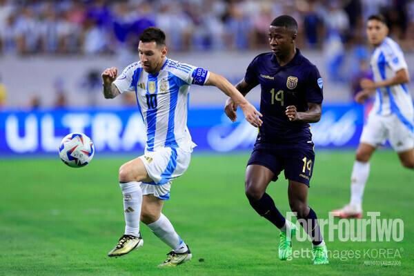 사진=게티이미지. 펠릭스 산체스 감독이 에콰도르 국가대표팀에서 경질됐다. 에콰도르 축구협회는 5일(이하 한국시간) 공식 채널을 통해 산체스 감독과 계약을 종료한다고 발표했다.