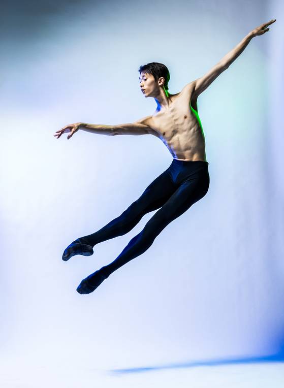 [발레리노 전민철/20240624/상암동/박종근] 발레리노 전민철이 24일 오후 서울 상암동 중앙일보빌딩에서 중앙선데이와 인터뷰했다. 박종근 기자