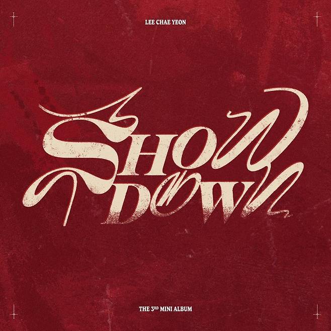 이채연 미니 3집 앨범 'SHOWDOWN'