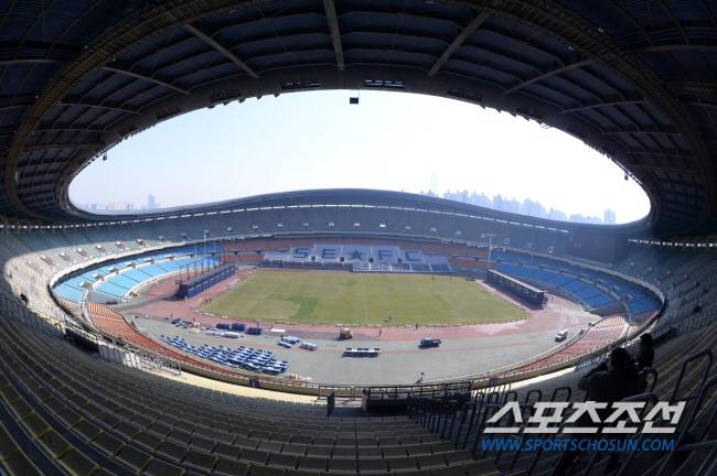 잠실 주경기장 

잠실=허상욱 기자 wook@sportschosun.com/2015.03.25/