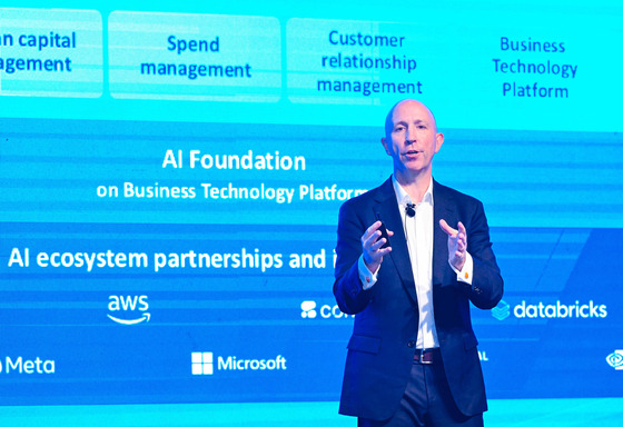 SAP's chief revenue officer, Scott Russell, speaks at the SAP Now Korea forum held in central Seoul on Tuesday. [SAP KOREA]