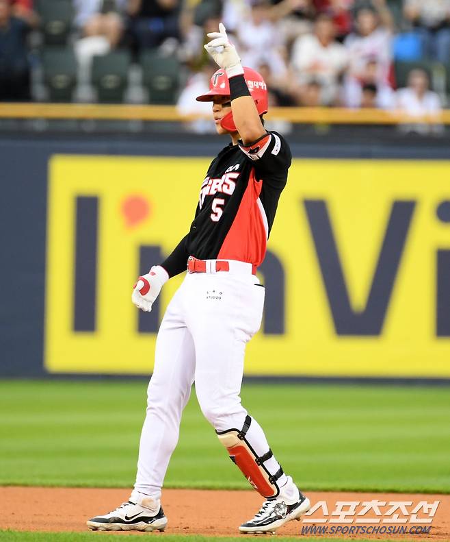 중심 타선에서도 제 몫을 해주는 슈퍼스타 김도영