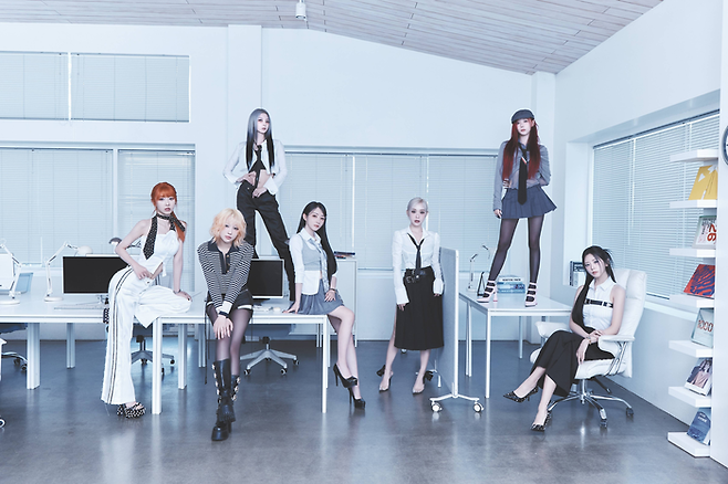 10일 열번째 미니앨범 쇼케이스를 여는 걸그룹 드림캐쳐. 사진 드림캐쳐컴퍼니