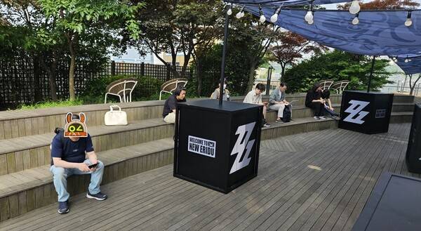 - 오픈런 없는 젠레스 존 제로 오프라인 행사장