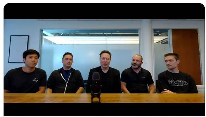 [이미지 출처=엑스(X·옛 트위터) 라이브 스트리밍 캡쳐]