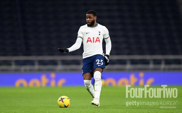 사진=게티이미지.&nbsp;자펫&nbsp;탕강가가&nbsp;밀월로&nbsp;완전&nbsp;이적했다.