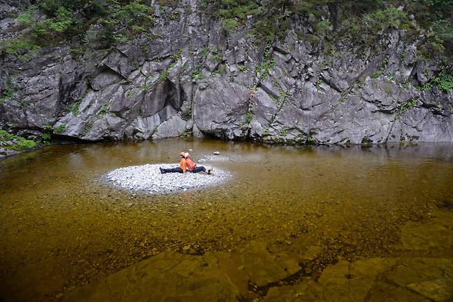 제1용소에서 제2용소 가는 길에 만난 일명 ‘용소섬’.
