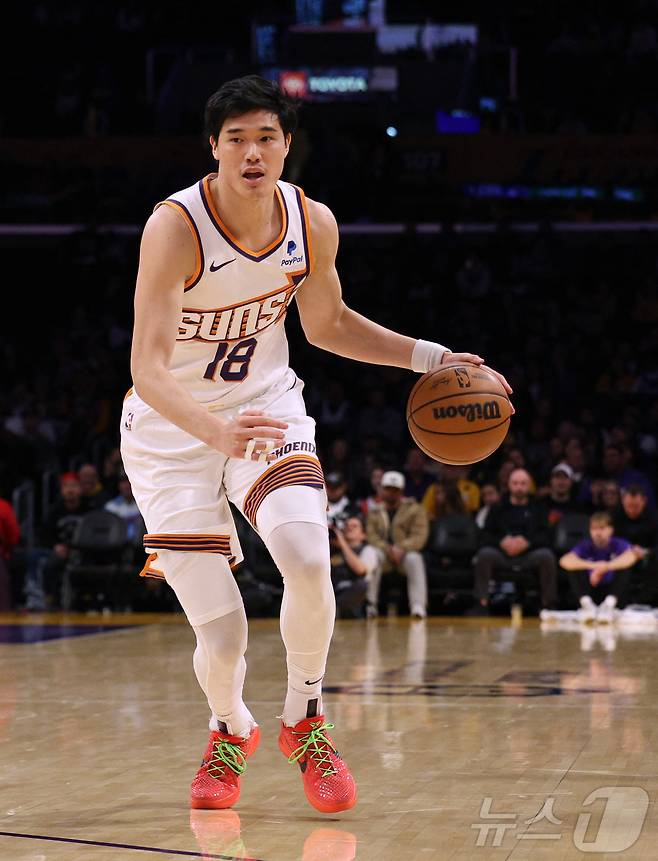 NBA 피닉스에서활동하던 일본 농구선수 와타나베 유타. ⓒ AFP=뉴스1