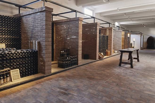 스카르파 셀러.