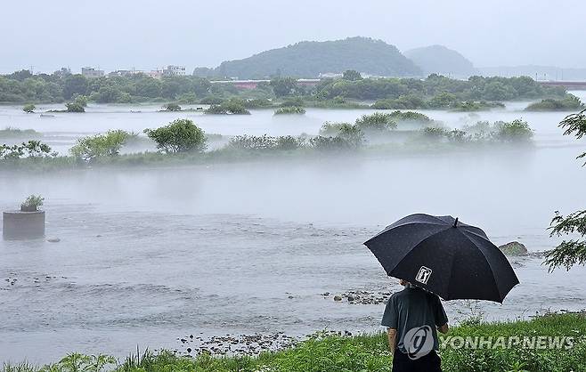 장마가 그린 풍경 [연합뉴스 자료사진]