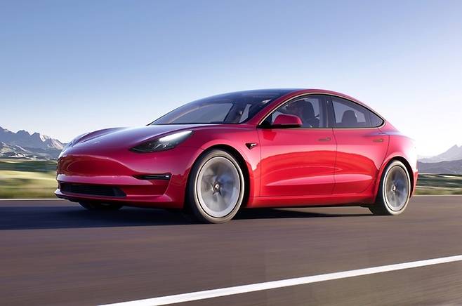 고무줄 가격 논란을 일으켰던 테슬라 모델3 [사진출처=테슬라]