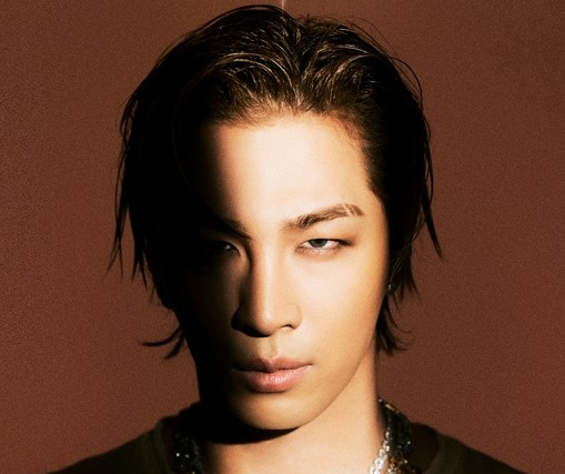 Singer Taeyang [THE BLACK LABEL]