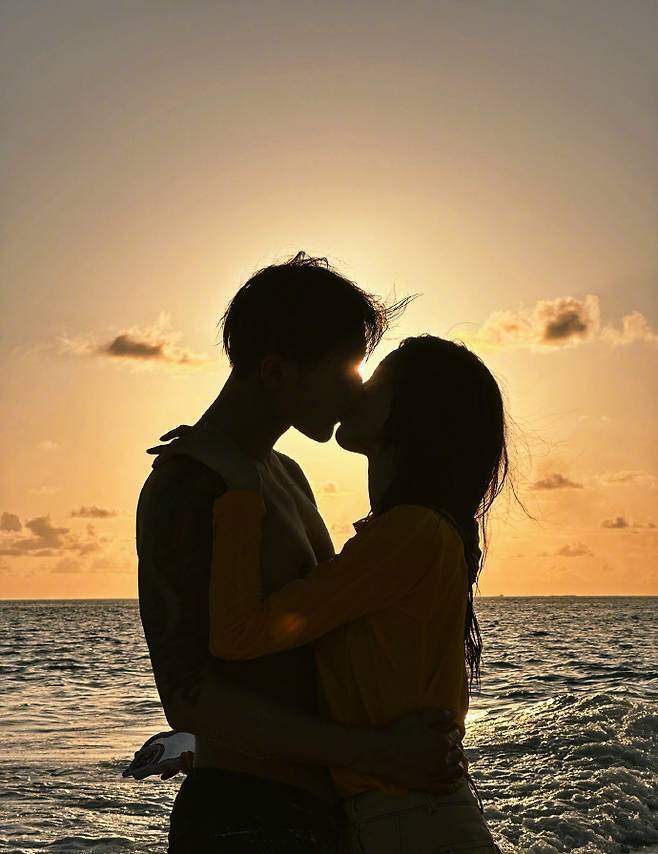 사진=왼쪽부터 타오, 쉬이양/뉴스엔DB, 쉬이양 공식 계정