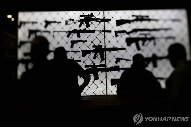 전시되어 있는 AR-15 소총 [로이터 연합뉴스 자료사진. 재판매 및 DB 금지]