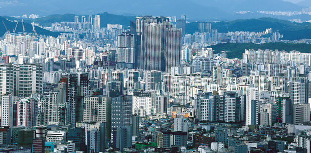 서울 용산구 아파트·업무단지 임세준 기자