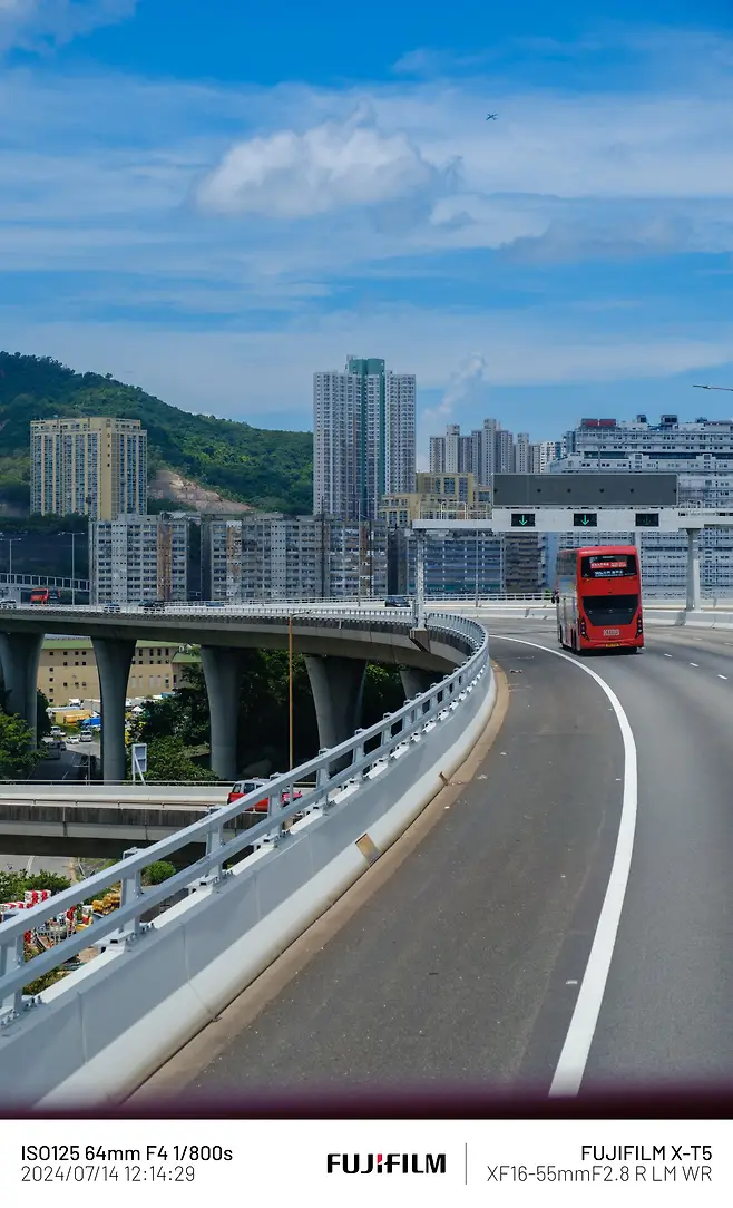 098ef300b78668f520a8d3b706f11a394f1c50b6cb367ff515cb