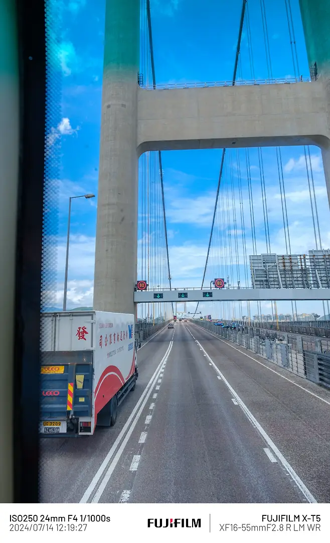 098ef300b78669f720a8d3b706f11a39a71eb689739b97a2b851