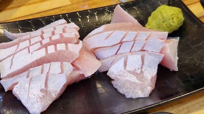 서울 용산구 작은수산시장의 제철회.