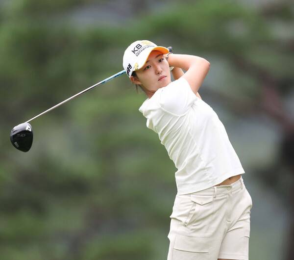 2024년 한국여자프로골프(KLPGA) 2부 투어 'KLPGA 2024 드림투어 with 크라우닝 8차전' 우승을 차지한 박예지 선수. 사진제공=KLPGA