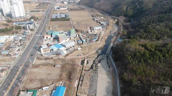 양산 웅상도서관 맞은 편 주진불빛공원 사업예정지 항공사진.(양산시 제공)