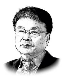 이철호 논설고문