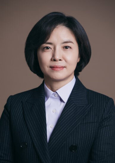 이숙연 대법관 후보자. 법원행정처