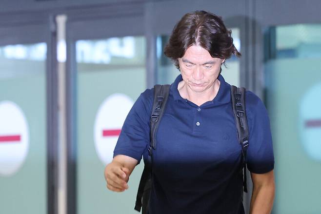 ▲ 홍명보 감독과 유럽에서 면담을 가진 손흥민과 김민재는 현재 각 소속팀으로 복귀해 프리 시즌 일정을 소화하고 있다. 그리고 두 선수는 소속팀과 함께 나란히 한국으로 들어와 친선 경기를 갖는다. 손흥민의 토트넘은 오는 31일 상암월드컵경기장에서 팀K리그와 맞붙는다. 이어서 김민재의 바이에른 뮌헨과 8월 3일 상암월드컵경기장에서 격돌한다. ⓒ연합뉴스