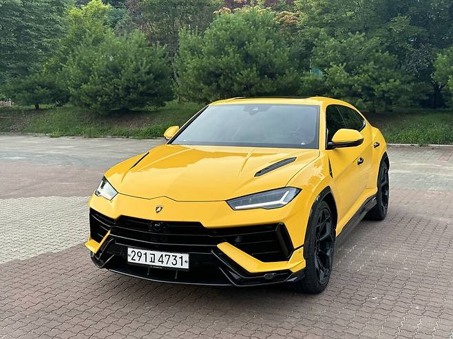 람보르기니 우루스 퍼포만테