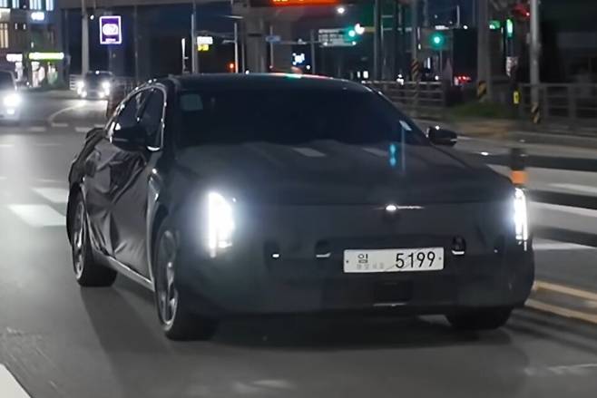 사진 : 기아 K8 페이스리프트 테스트카 (출처=Shorts Car)