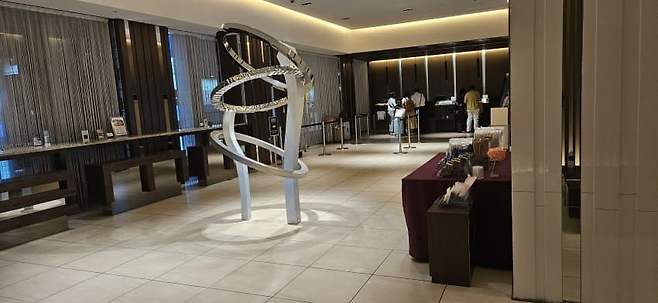 7fed8272b5856af351ed86e746837373e2c46fed301cd0a980eb82f40df0c504