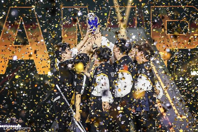 VCT 퍼시픽 시즌 파이널서 올해 세 번째 우승에 성공한 젠지.