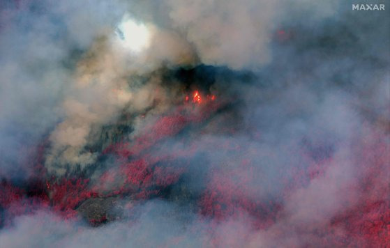 26일 캘리포니아주 치코 근처에서 발생한 파크 파이어의 모습을 촬영한 적외선 사진. AFP=연합뉴스