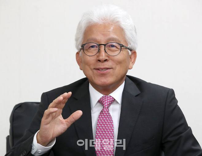 하태훈 한국형사법무정책연구원장이 서울 우면동 집무실에서 이데일리와 인터뷰를 하고 있다. (사진=이데일리 방인권 기자)