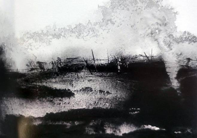 석탄가루로 그린 작품 [촬영 이상학]