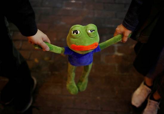 사진은 개구리 캐릭터 페페. /사진=로이터