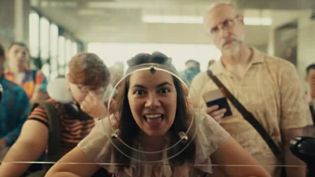 삭제된 애플 광고 영상 한 장면 (사진=폰아레나)